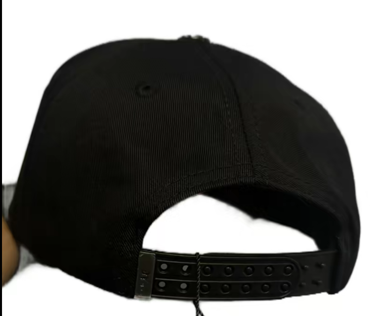 Gorra de San Judas con Rosario VISERA ROJA