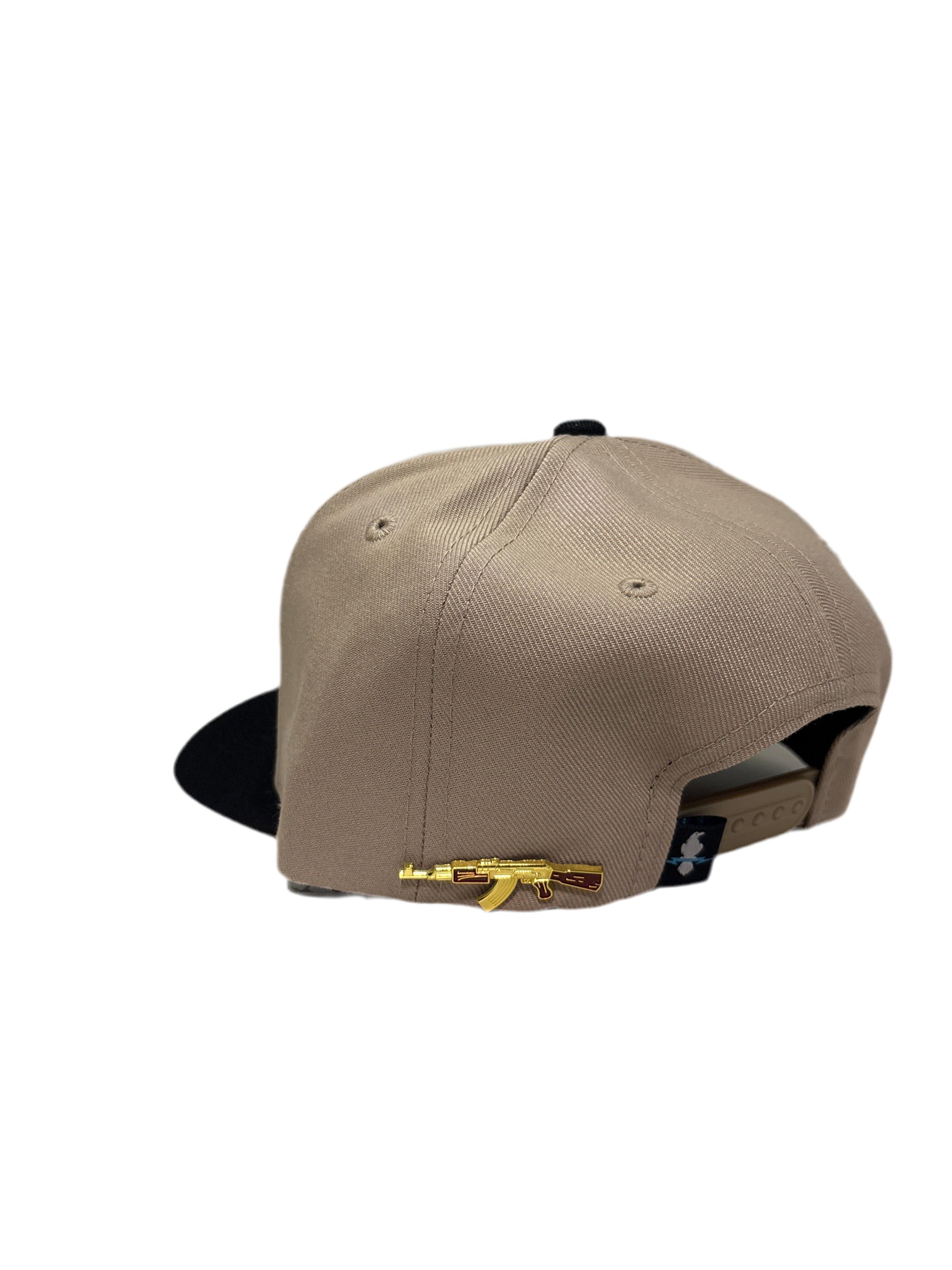 Gorra con Cuerno de Chivo
